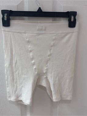 SKIMS Cotton Rib Boxers Size Small Off White Loungewear
